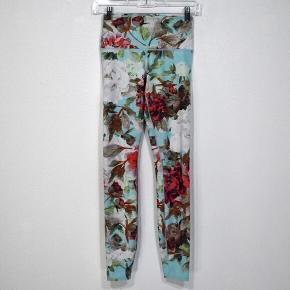 Colorado Threads Legging Size Small Gently‎ Used Condition no holes or stains